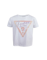 Guess Kids White T-Shirt with Graphic Logo – Soft cotton short-sleeve tee for boys & girls. Trendy, comfortable, and perfect for everyday wear. Shop now!