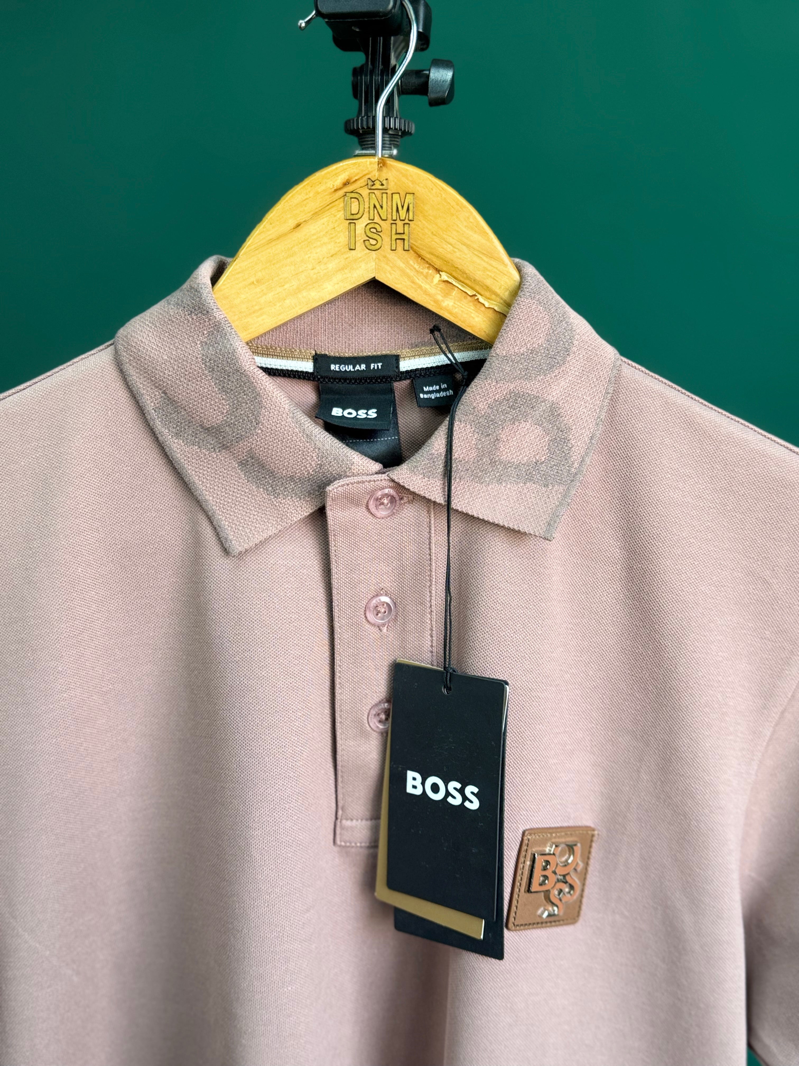 HUGO BOSS METALLIC PATCH LOGO AND SIGNATURE PRINT | LIGHT PEACH