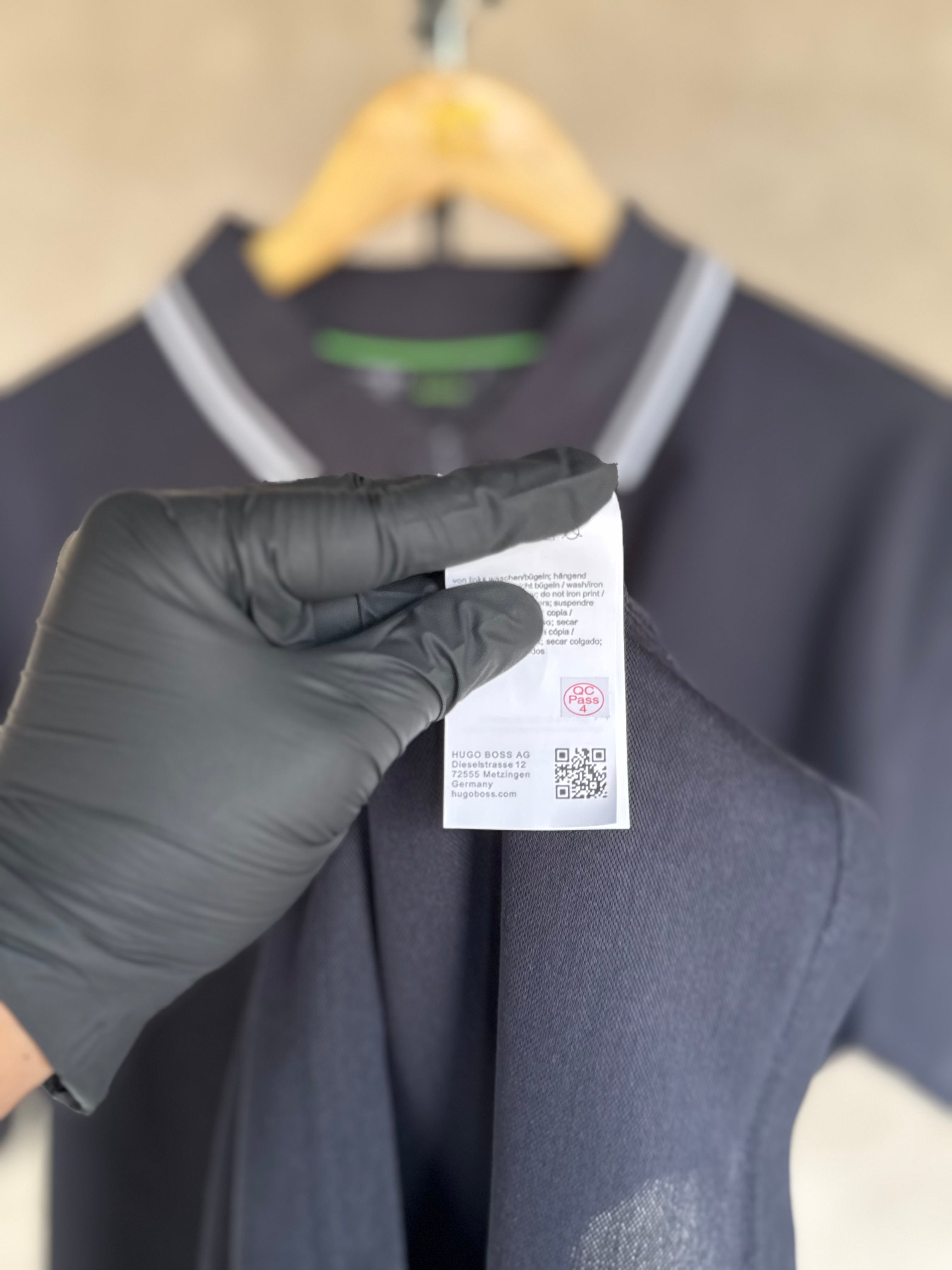 HUGO BOSS REGULAR-FIT POLO SHIRT WITH EMBROIDERED LOGO | NAVY